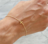 Pulsera Para Dama Cruz Chica Lisa Oro Sólido 10k